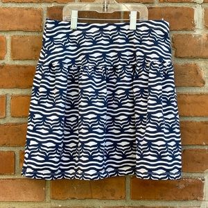 Vineyard Vines Whale Tale and Wave Skirt